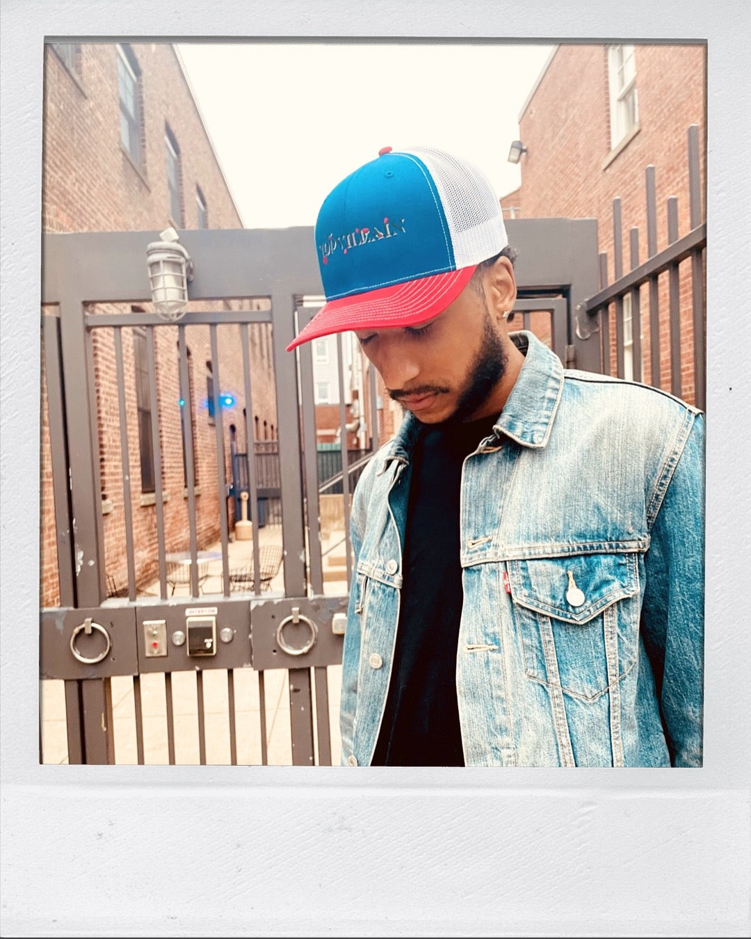 Rose Rich Top Villain Hat
